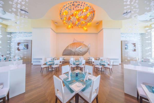 Hideaway at Royalton Punta Cana, Adults Only - Under the Sea Restaurant